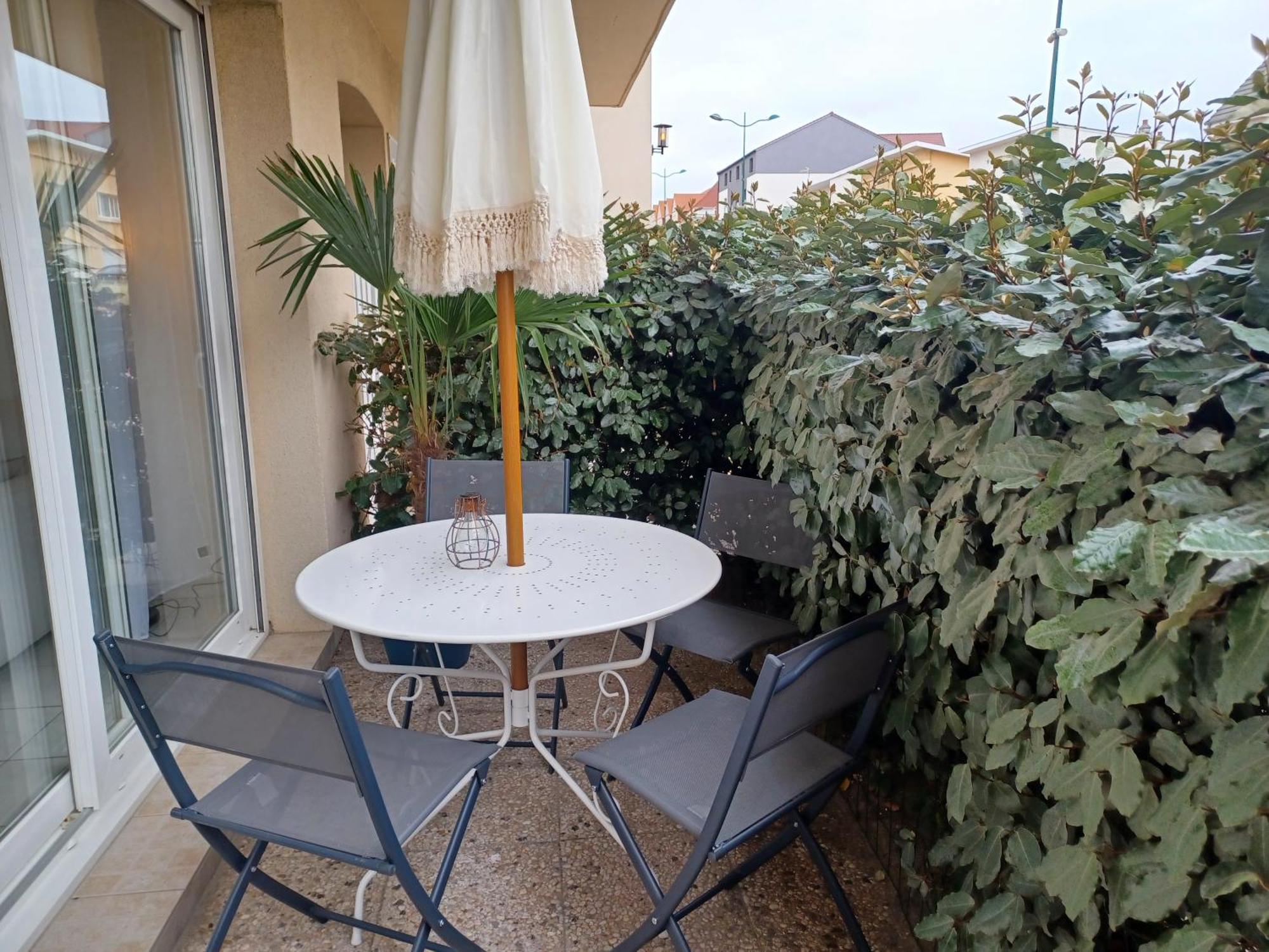T3 Rez-De-Chaussee Lumineux Avec Terrasse Proche Plage คุกค์ ภายนอก รูปภาพ